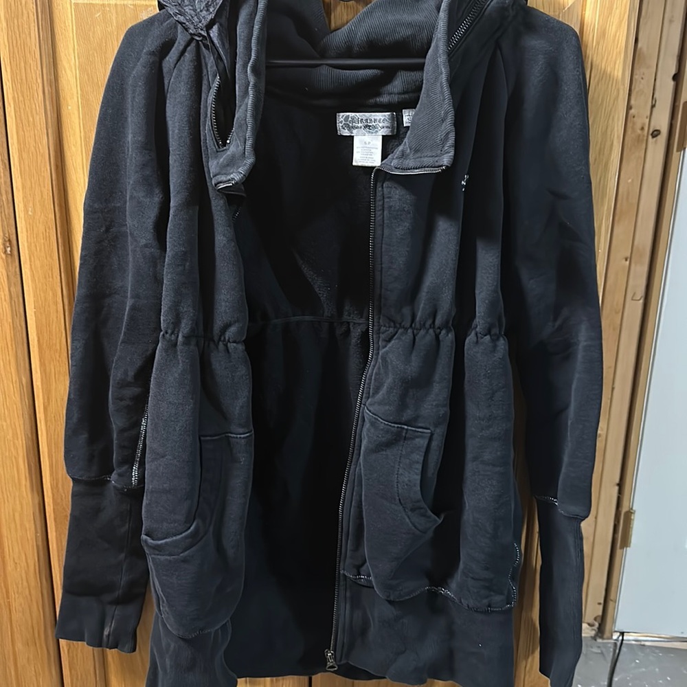 Parasuco Sweater with pop out hood